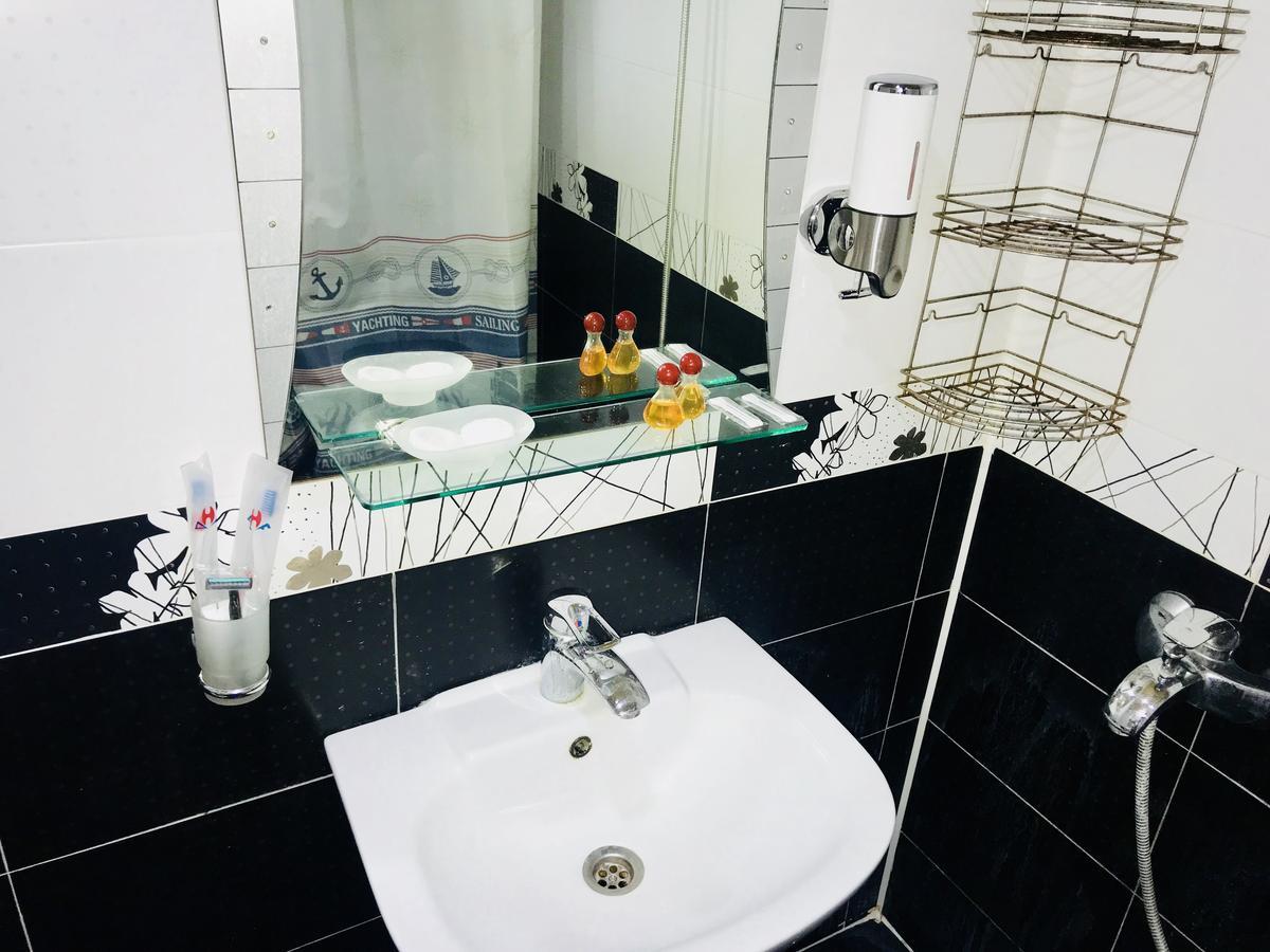 Check-In Hostel Baku Kültér fotó